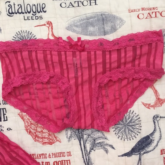 SOLD - Rampage Sleepwear - Picture 4 of 7